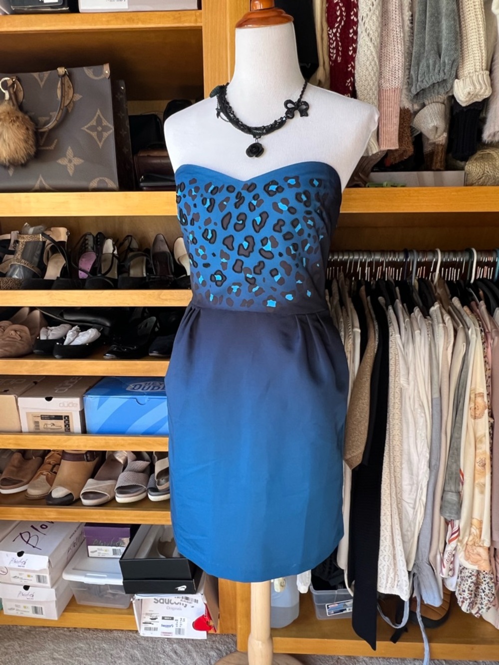 ANTHROPOLOGIE Silence + Noise Teal Blue Leopard-Print Ombre Strapless Dress - Picture 3 of 14